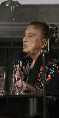 Ceija Stojka, Austrian Romani writer, dies at age 79